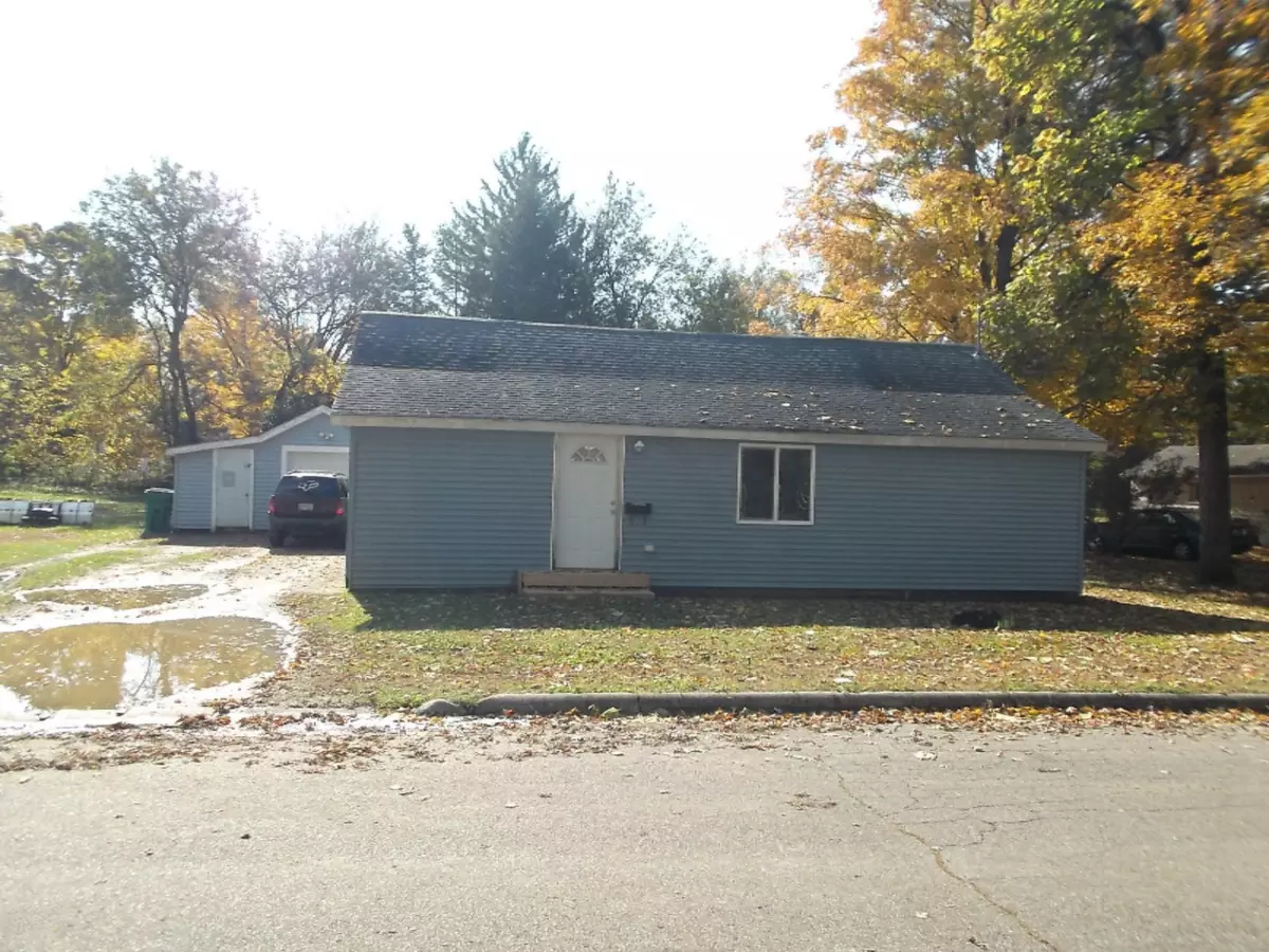 Dowagiac, MI 49047,220 Sherwood Street