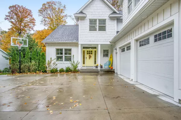 Grand Haven, MI 49417,17565 Duneside Drive