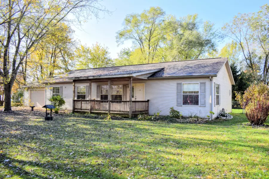 28606 Wilson Drive, Dowagiac, MI 49047