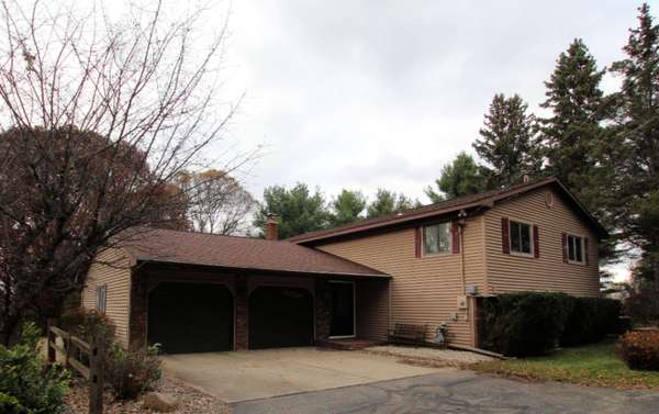 17295 McKinley Road, Big Rapids, MI 49307