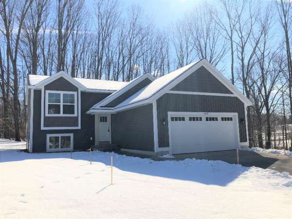 3142 Valley Vista Drive, Allegan, MI 49010