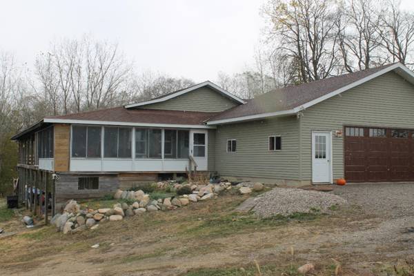 3155 Dumont Road, Allegan, MI 49010