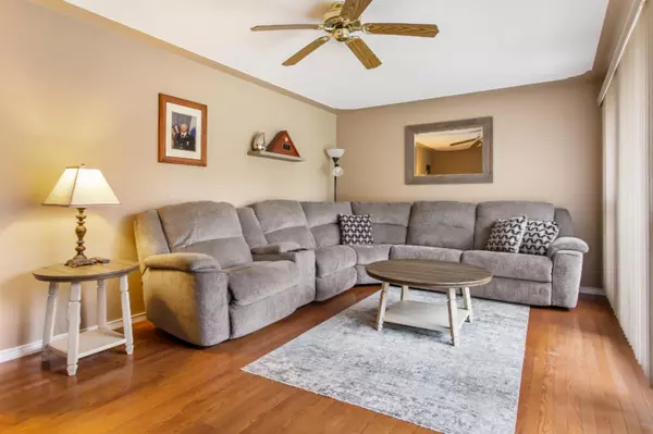 Holland, MI 49423,1086 Lynden Road