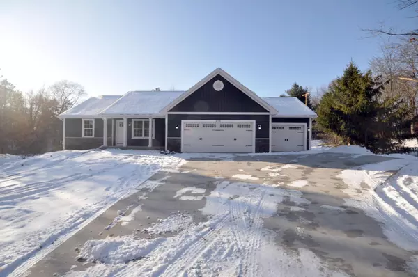 6099 N 28th Street, Richland, MI 49083
