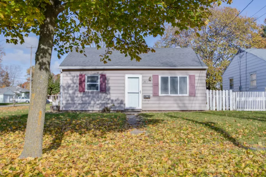 801 E Harris Street, Lansing, MI 48906