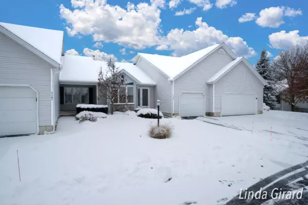 Holland, MI 49424,3385 Starboard Drive #108