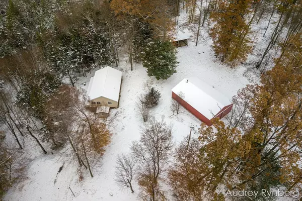 Grant, MI 49327,861 22 Mile NW Road