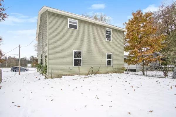 Holland, MI 49423,1595 Harding Street