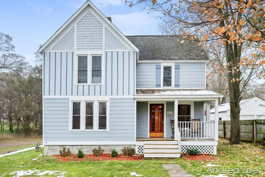 215 Grand Rapids Street, Middleville, MI 49333