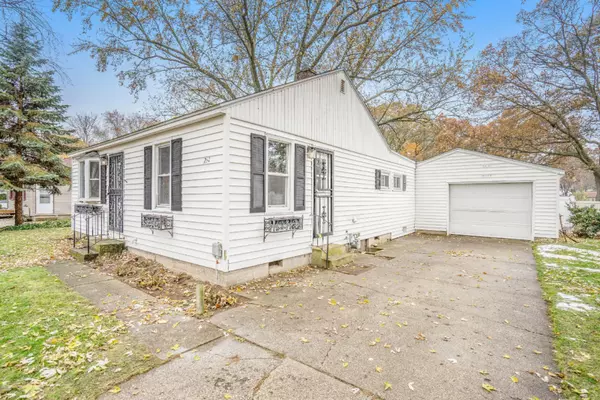 Spring Lake, MI 49456,211 S Fruitport Road