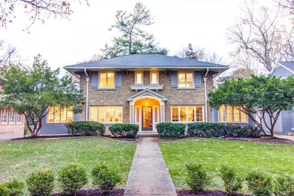 East Grand Rapids, MI 49506,420 Cambridge SE Boulevard