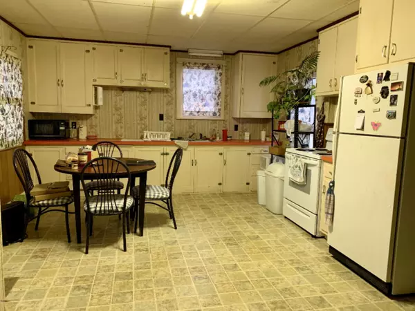 Sturgis, MI 49091,707 Saint Joseph Street