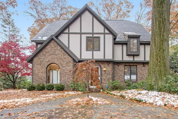 Holland, MI 49424,255 Oakwood Avenue