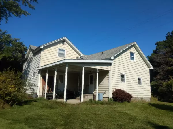 905 S Sherman Street, Ludington, MI 49431