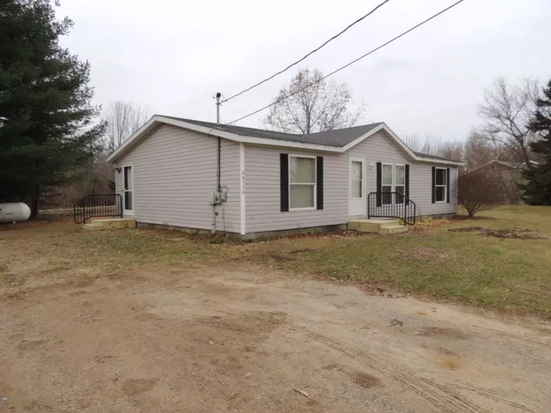 6510 County Road 689, South Haven, MI 49090