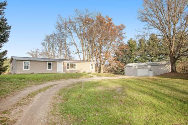 11282 Mt Zion Road, Marcellus, MI 49067