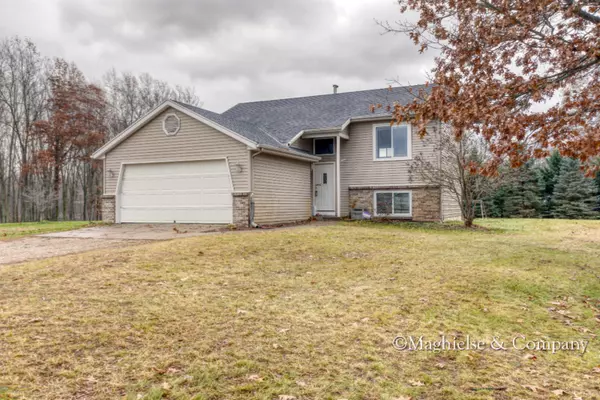 Dorr, MI 49323,2214 141st Avenue