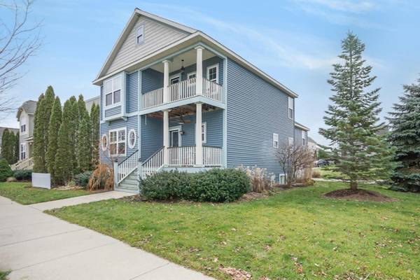 568 Brookstone Street, Holland, MI 49423