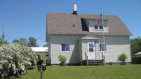 7 Park Avenue, Manistee, MI 49660