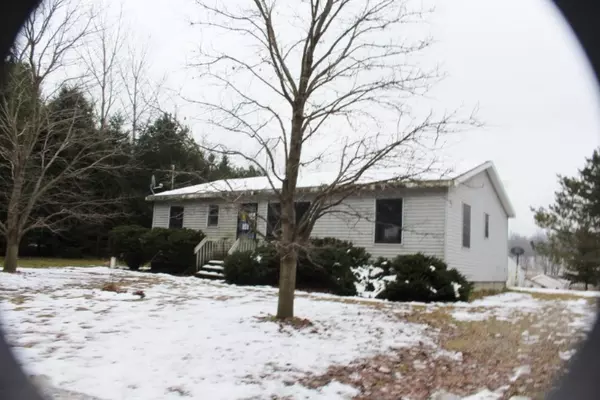 2265 W WOODROW Road, Shelby, MI 49455