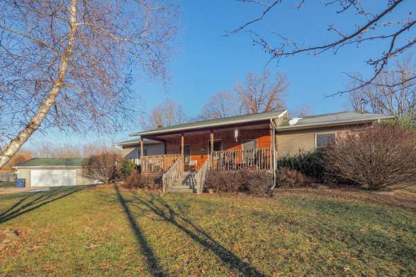 37912 Fisk Lake Road, Paw Paw, MI 49079