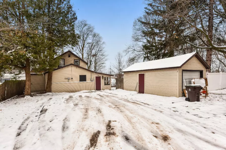 720 N 3rd Avenue, Big Rapids, MI 49307
