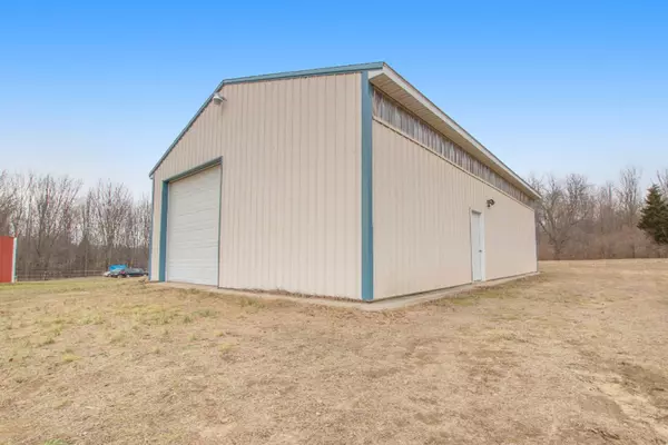 Allegan, MI 49010,4177 102nd Avenue