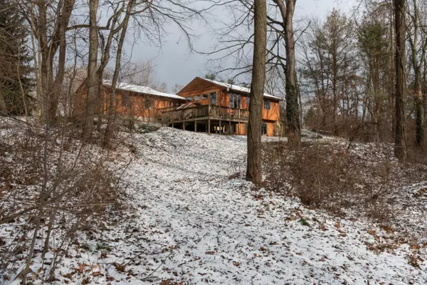 Hartford, MI 49057,65935 84th Avenue