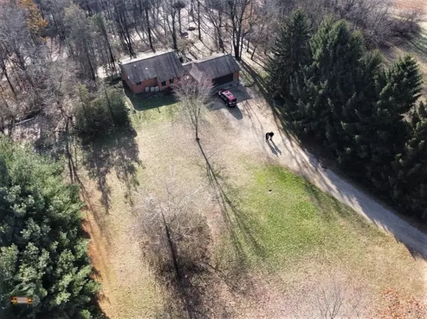 Hartford, MI 49057,65935 84th Avenue