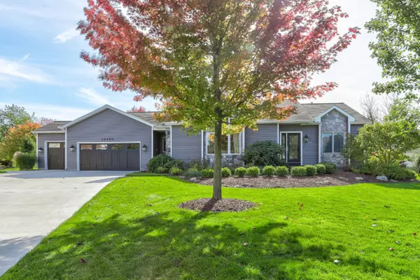 Zeeland, MI 49464,10450 River Bluff Trail