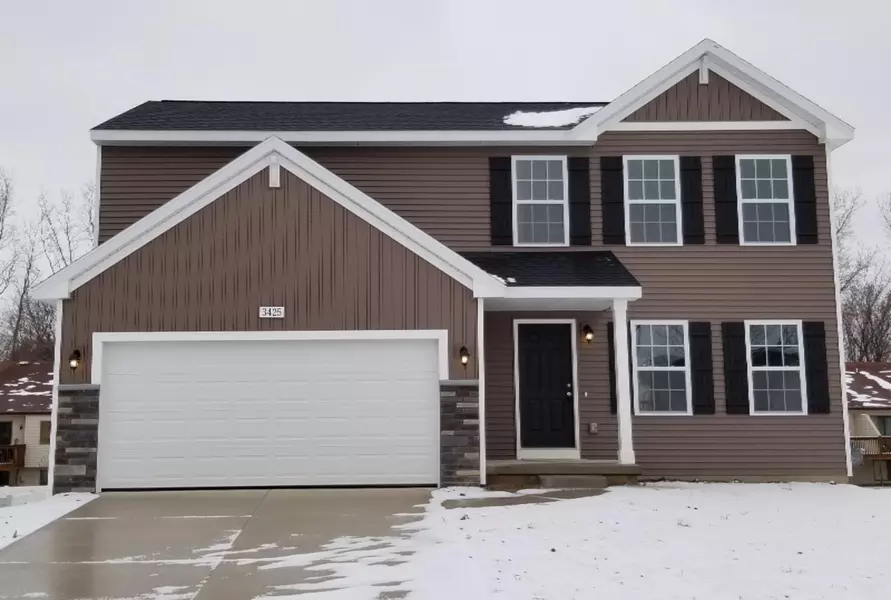 10871 Carmen Oak Drive, Lowell, MI 49331