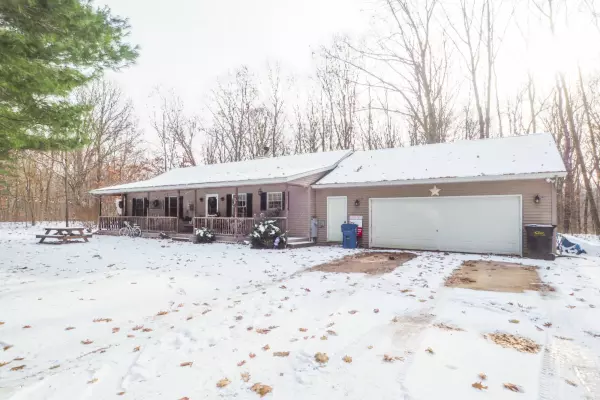 1208 107th Avenue, Otsego, MI 49078