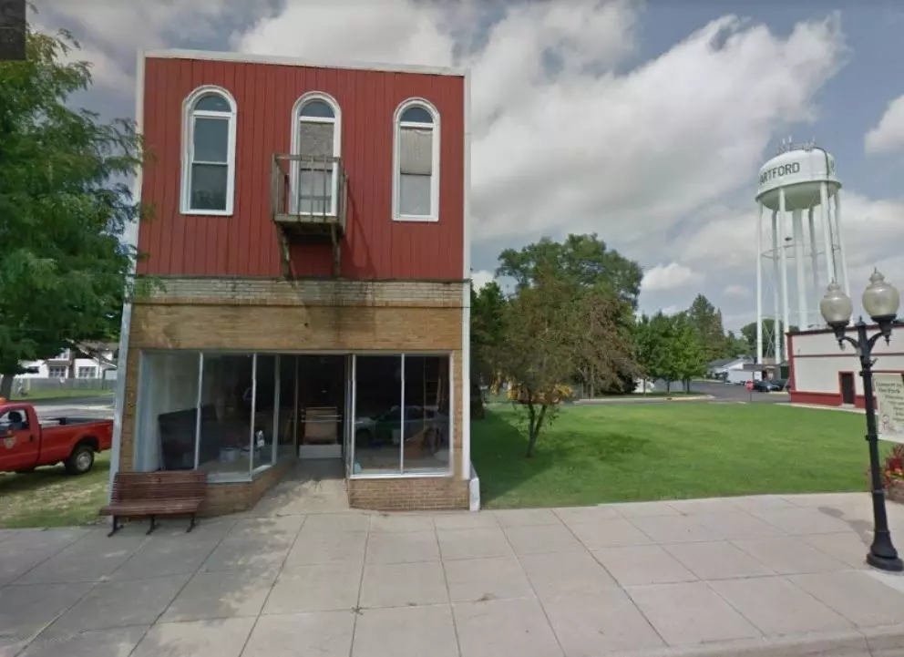 Hartford, MI 49057,35 W Main Street