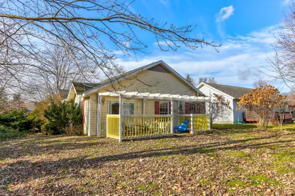 Coopersville, MI 49404,106 West Street