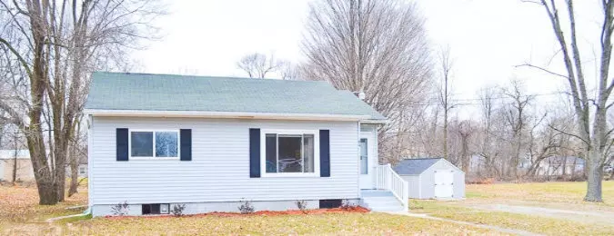 84 Taylor Street, Quincy, MI 49082