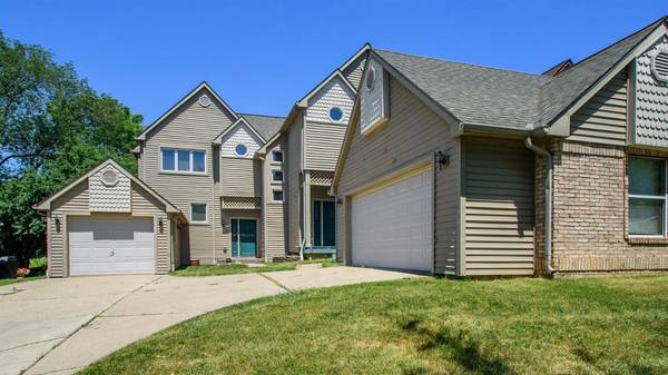 458 Village Oaks, Ann Arbor, MI 48103