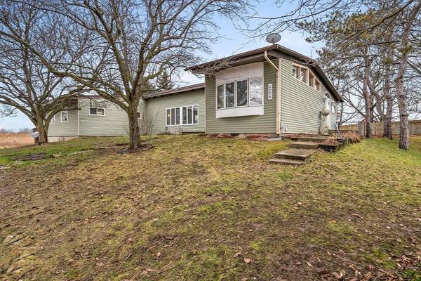 4226 Kalamazoo Avenue, Caledonia, MI 49316