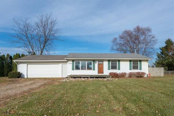 725 122nd Avenue, Shelbyville, MI 49344