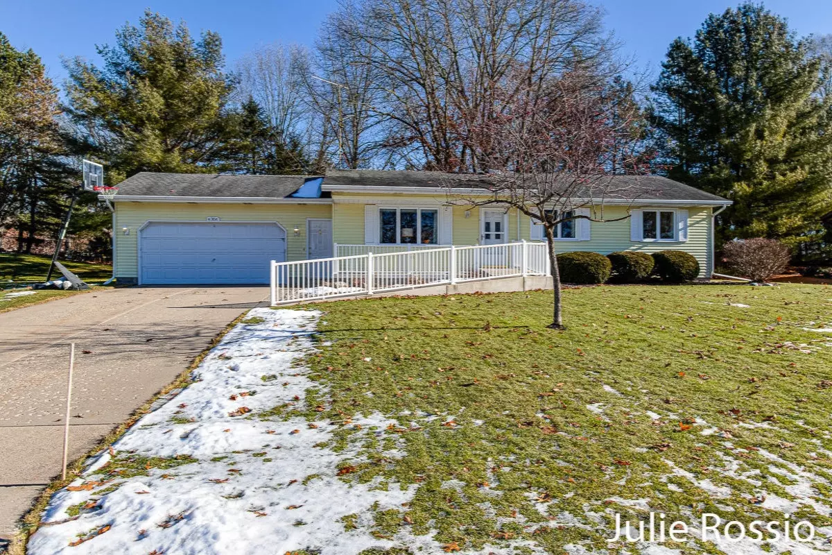 Belmont, MI 49306,6306 Woodwater NE Drive