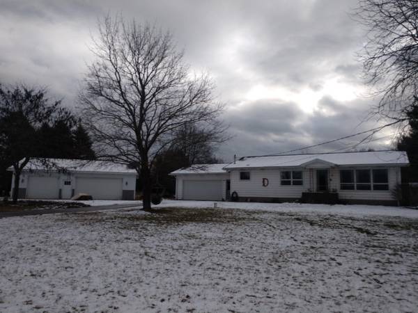 8256 Derry Road, Vestaburg, MI 48891