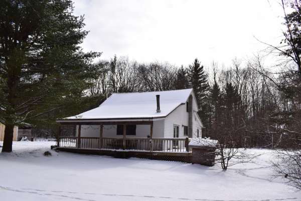 18689 N Coates Highway, Brethren, MI 49619