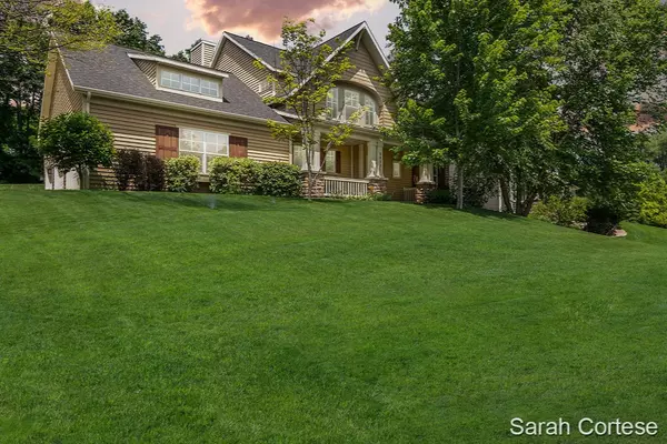 Ada, MI 49301,6681 Brookside Woods SE Court