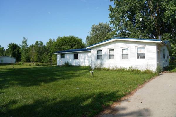 10087 N N Meridian Rd Road, Merrill, MI 48637