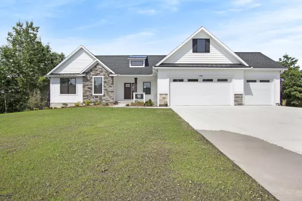 Grand Haven, MI 49417,15045 Copper Place