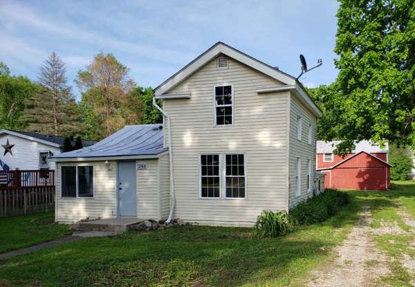 248 S Tabor Street, Lyons, MI 48851