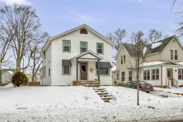 39 E 16th Street, Holland, MI 49423