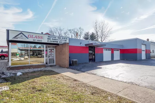 1301 E Chicago Road, Sturgis, MI 49091