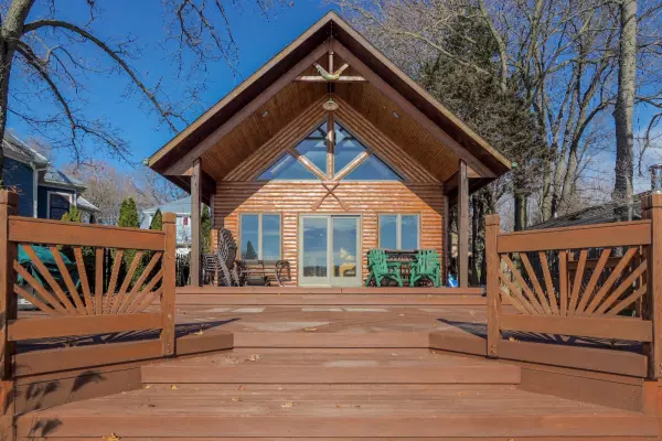 27175 Baker Drive, Sturgis, MI 49091