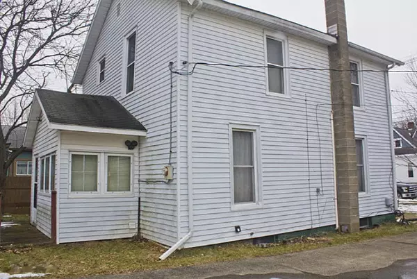 Dowagiac, MI 49047,105 E Wayne Street