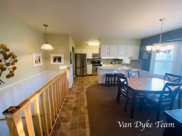 Grandville, MI 49418,3855 Basswood SW Drive